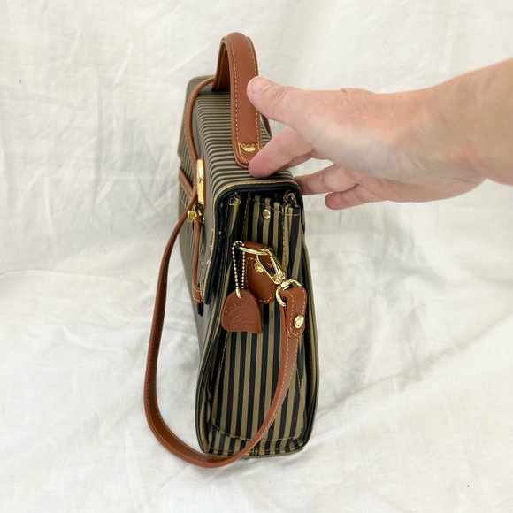 Chenson Vintage Striped Satchel - Picture 5 of 13